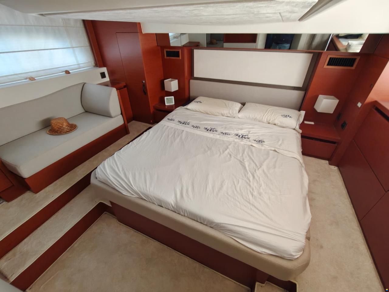Prestige 460