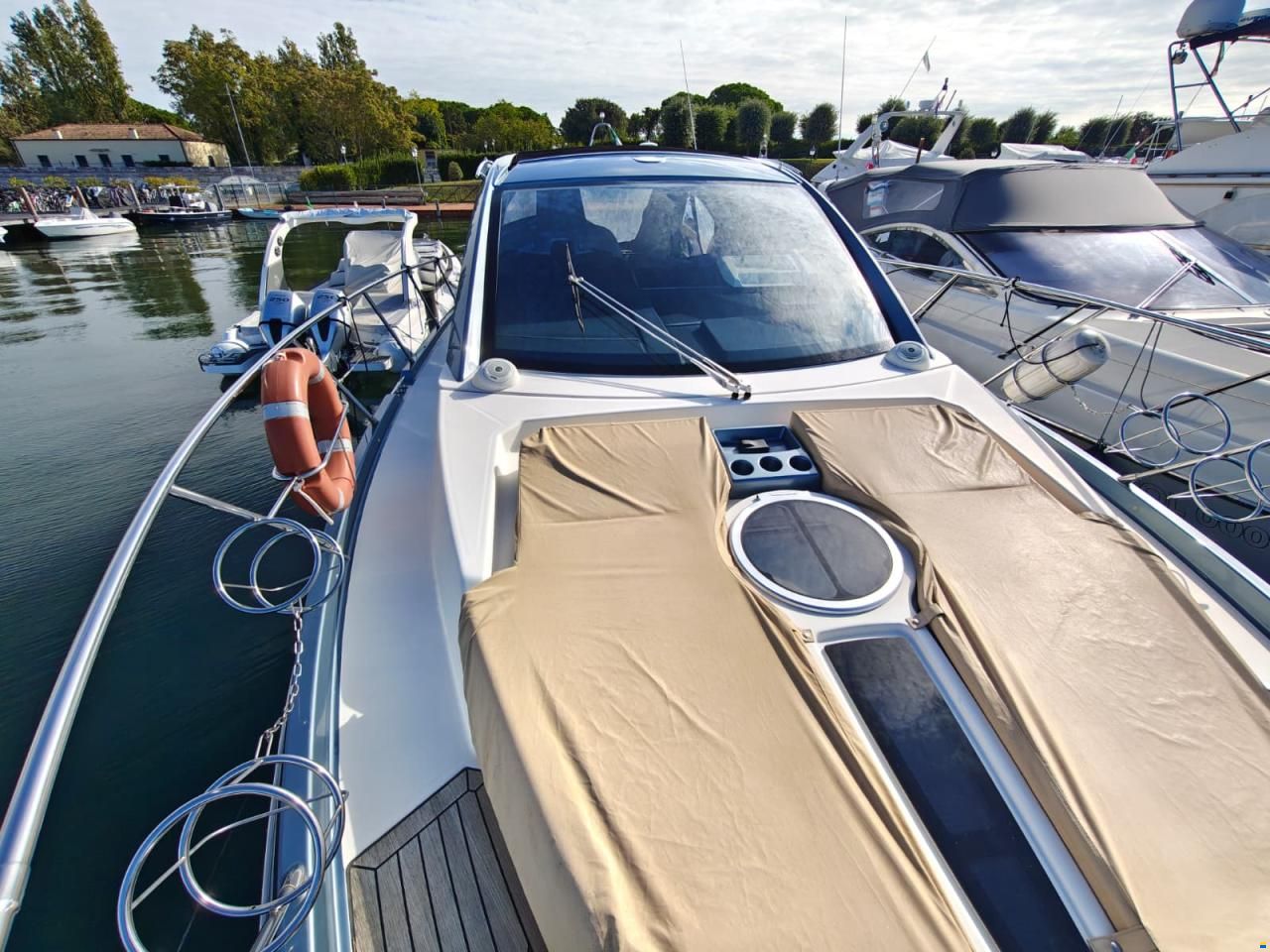 Cranchi M 44 HT