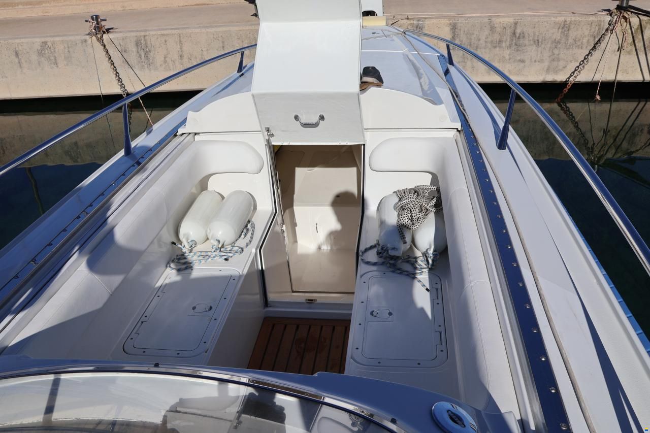 Sunseeker XS 2000