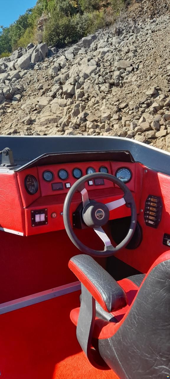 Glastron Carlson CV23