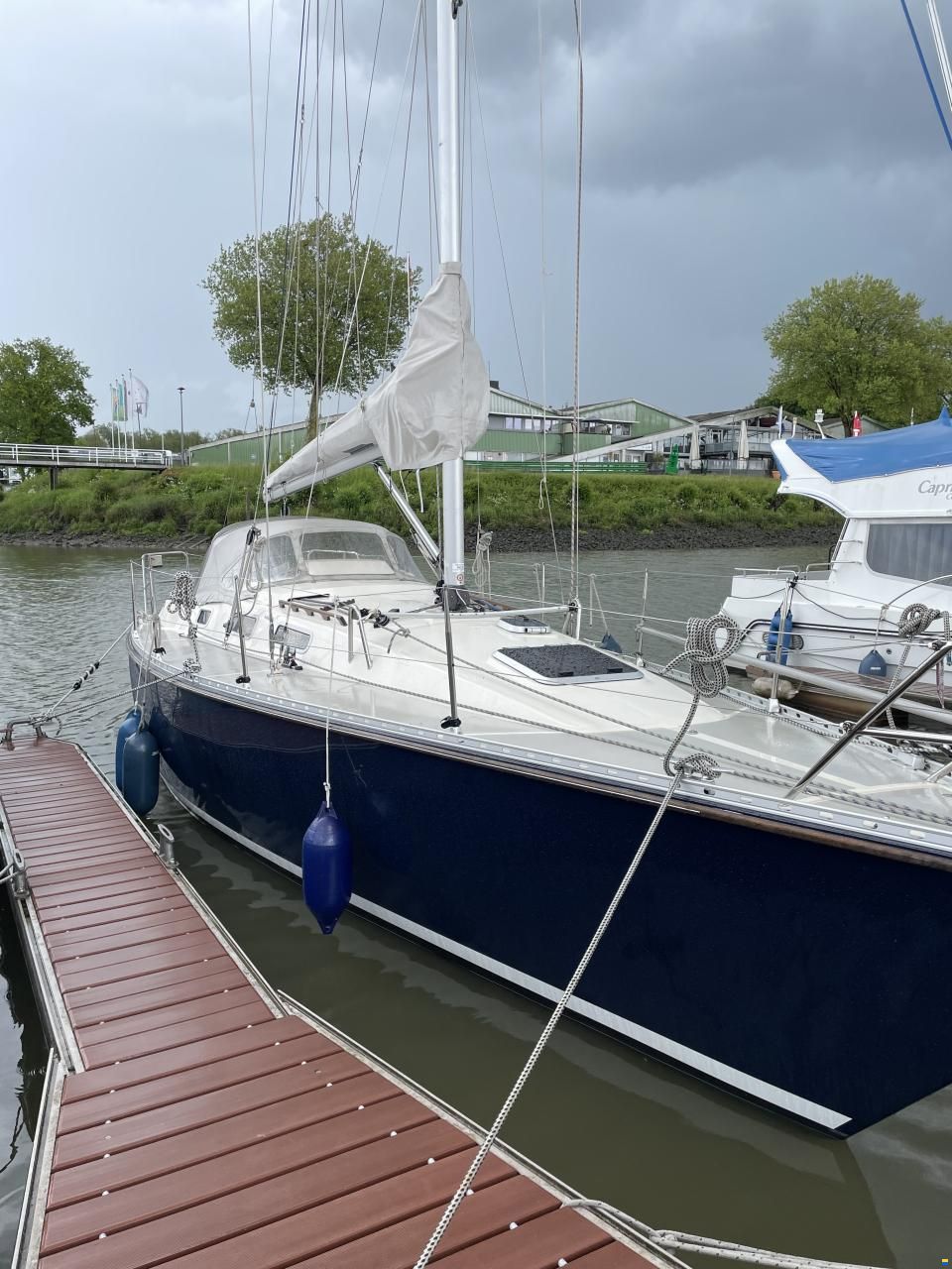 Hanse 331
