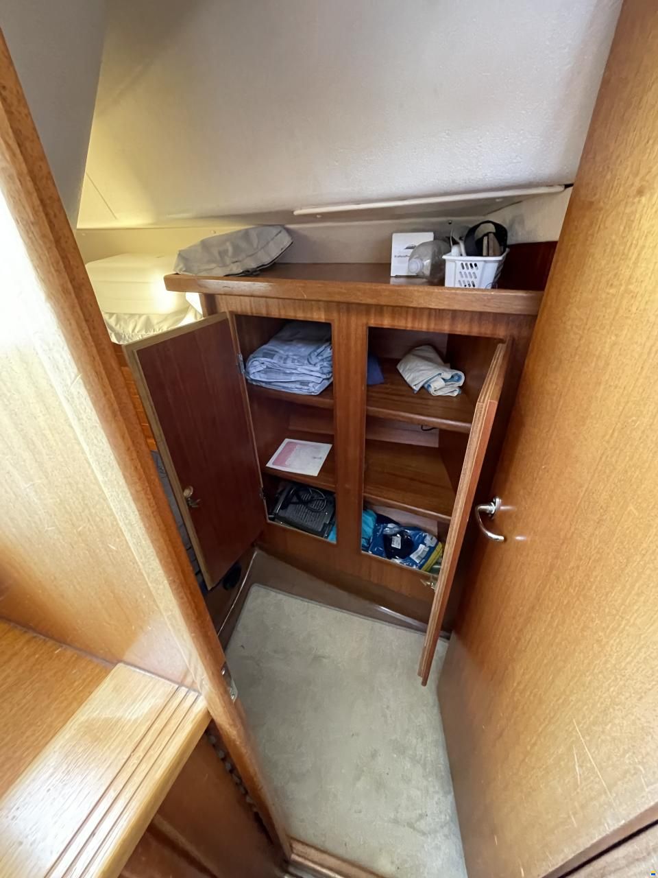 Hanse 331