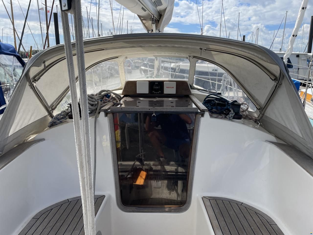 Hanse 331