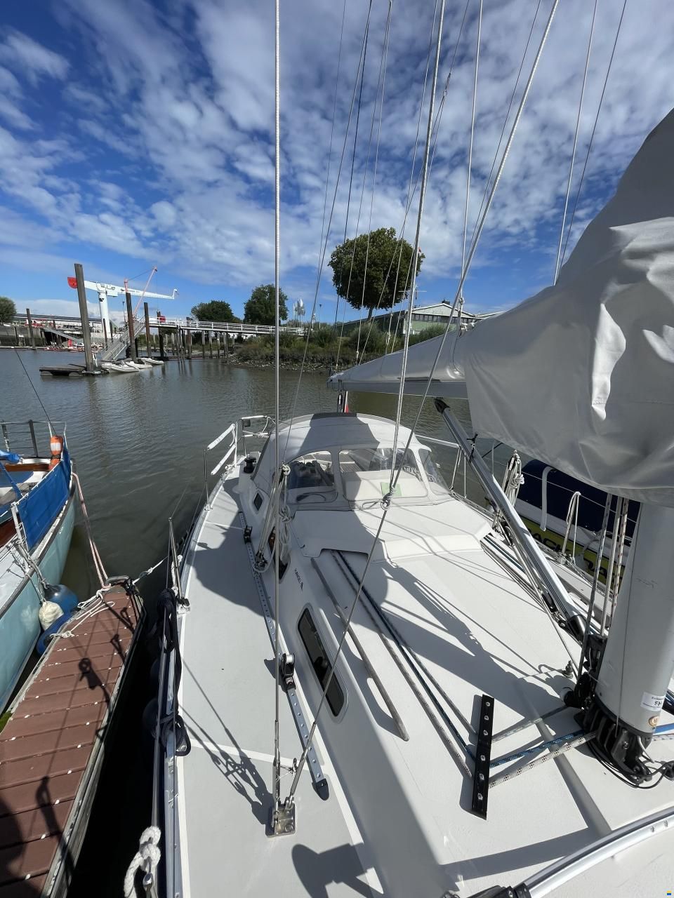 Hanse 331