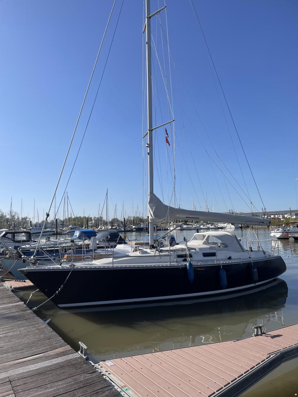 Hanse 331