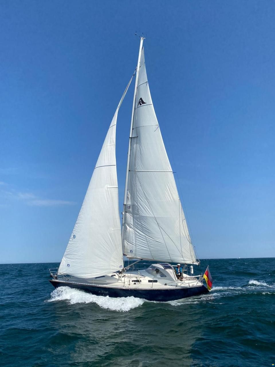 Hanse 331