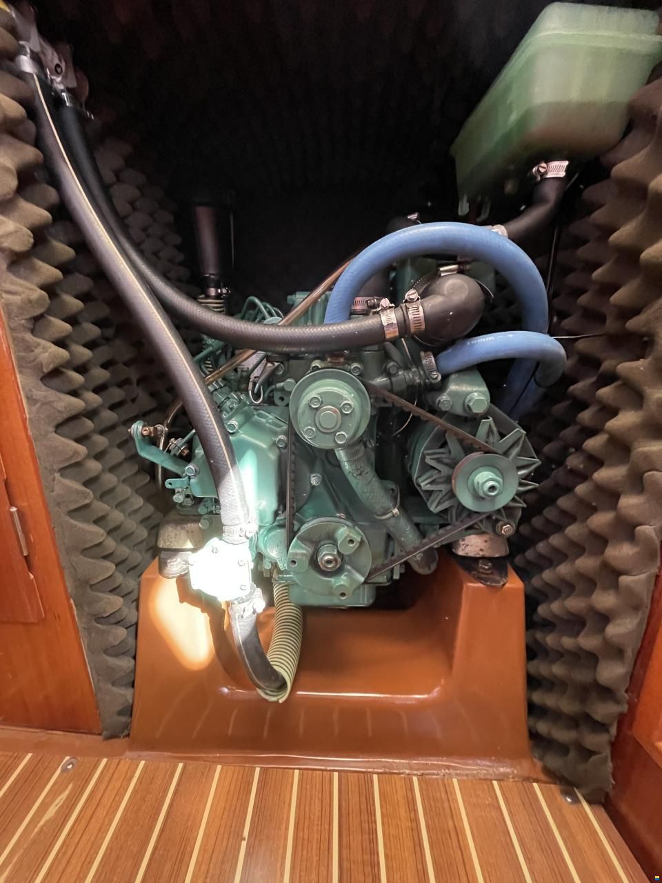 Hanse 331