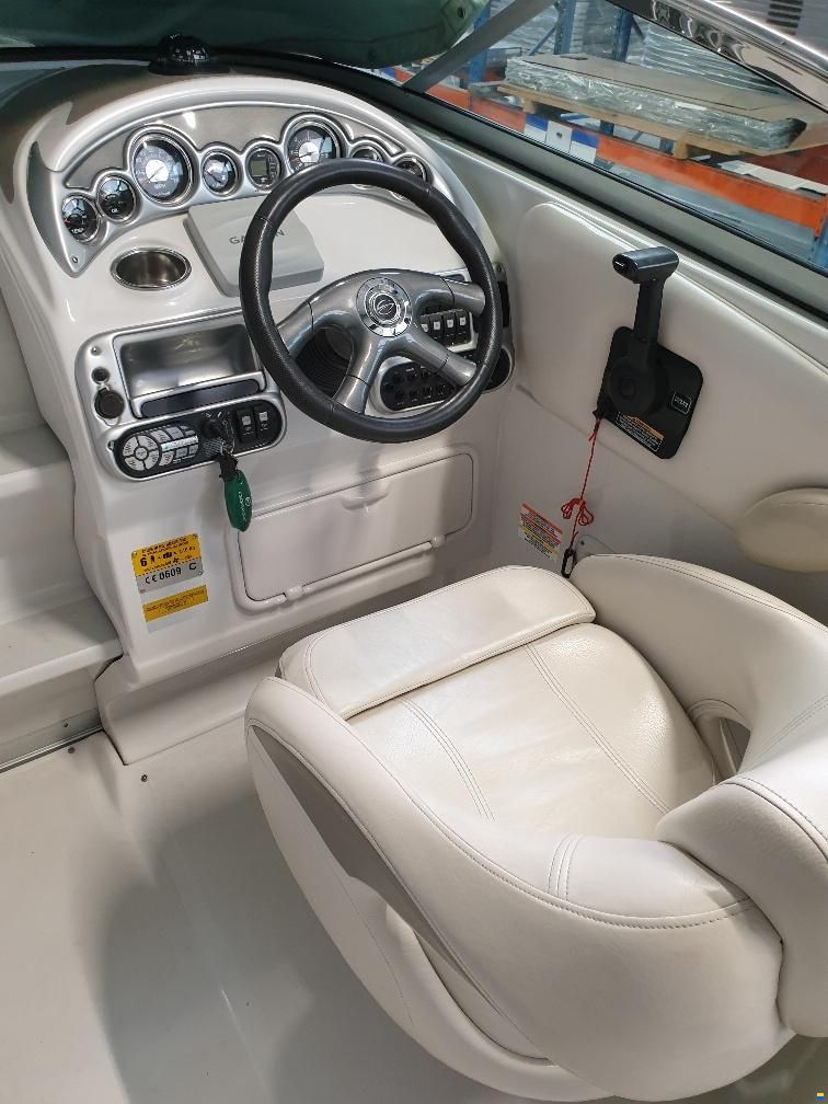 Crownline 230 CCR