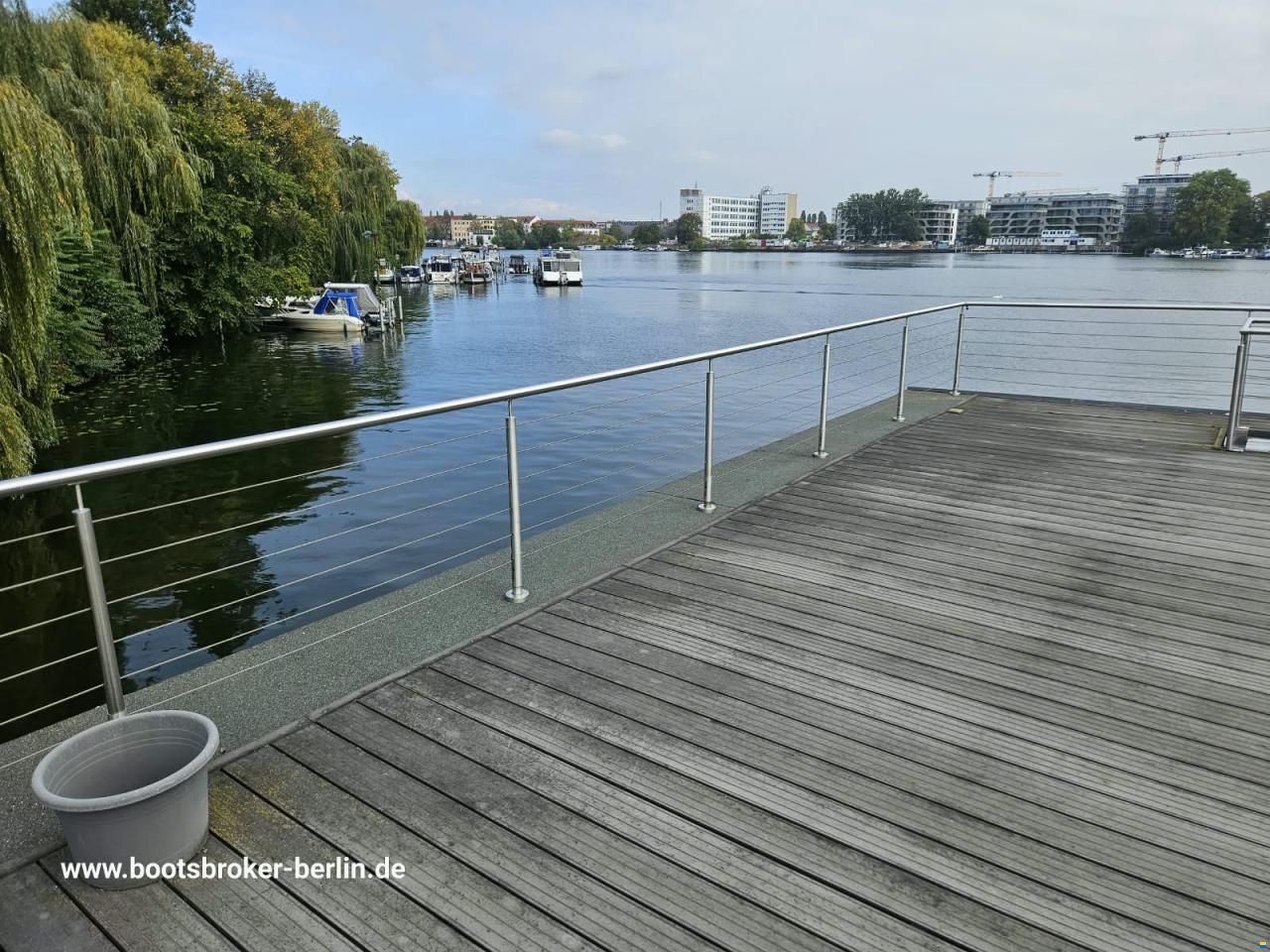 Floating Home Gabriella HBO 103