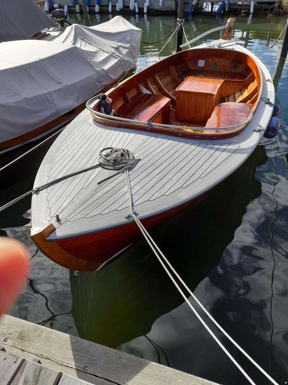 Tuckerboot