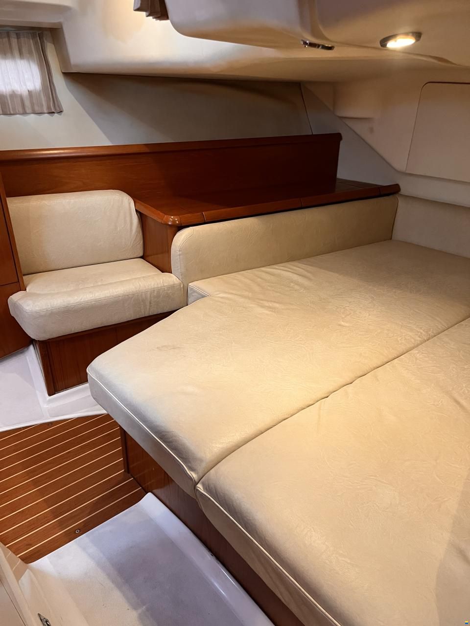 Jeanneau Sun Odyssey 43 DS