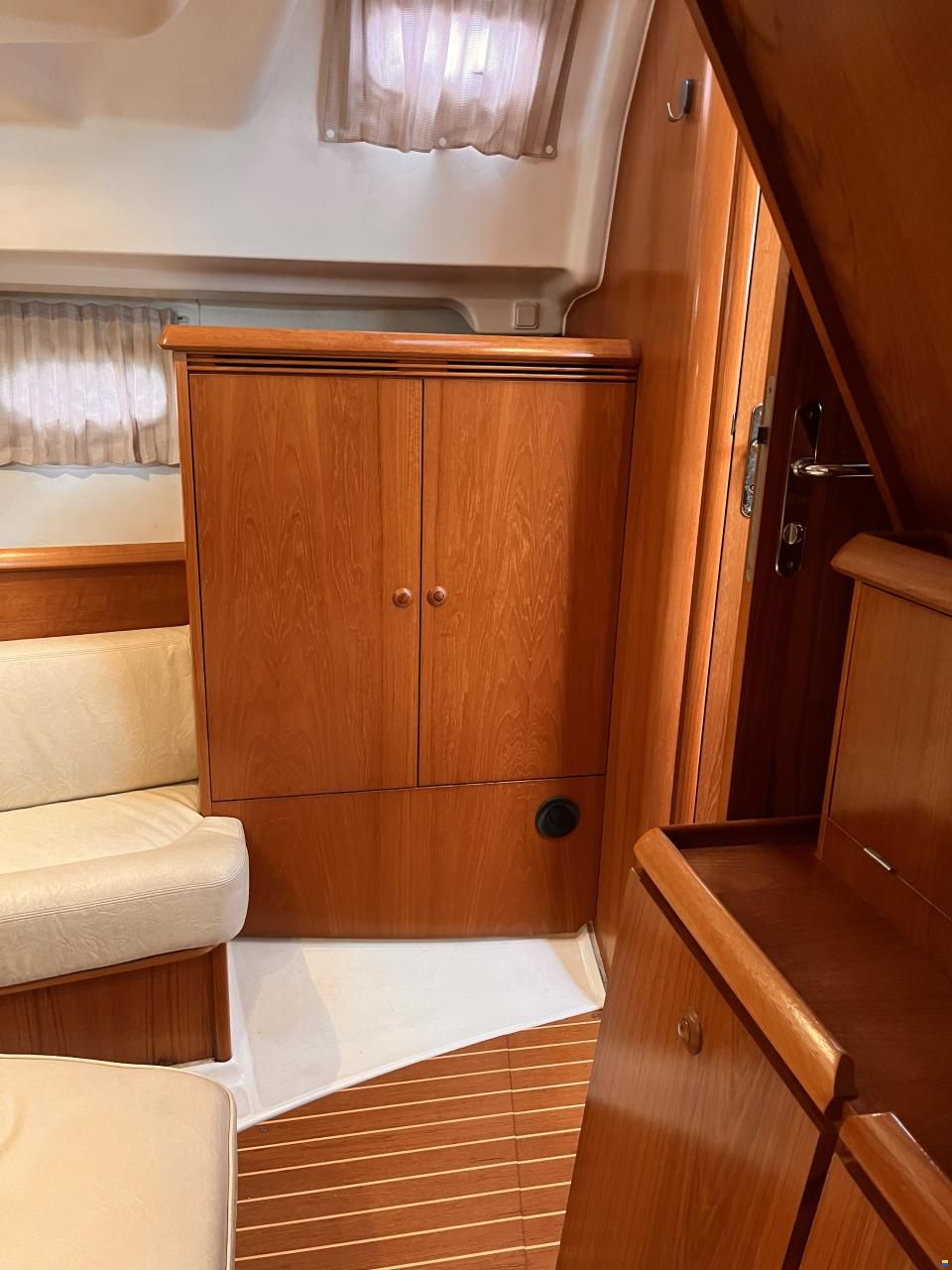 Jeanneau Sun Odyssey 43 DS
