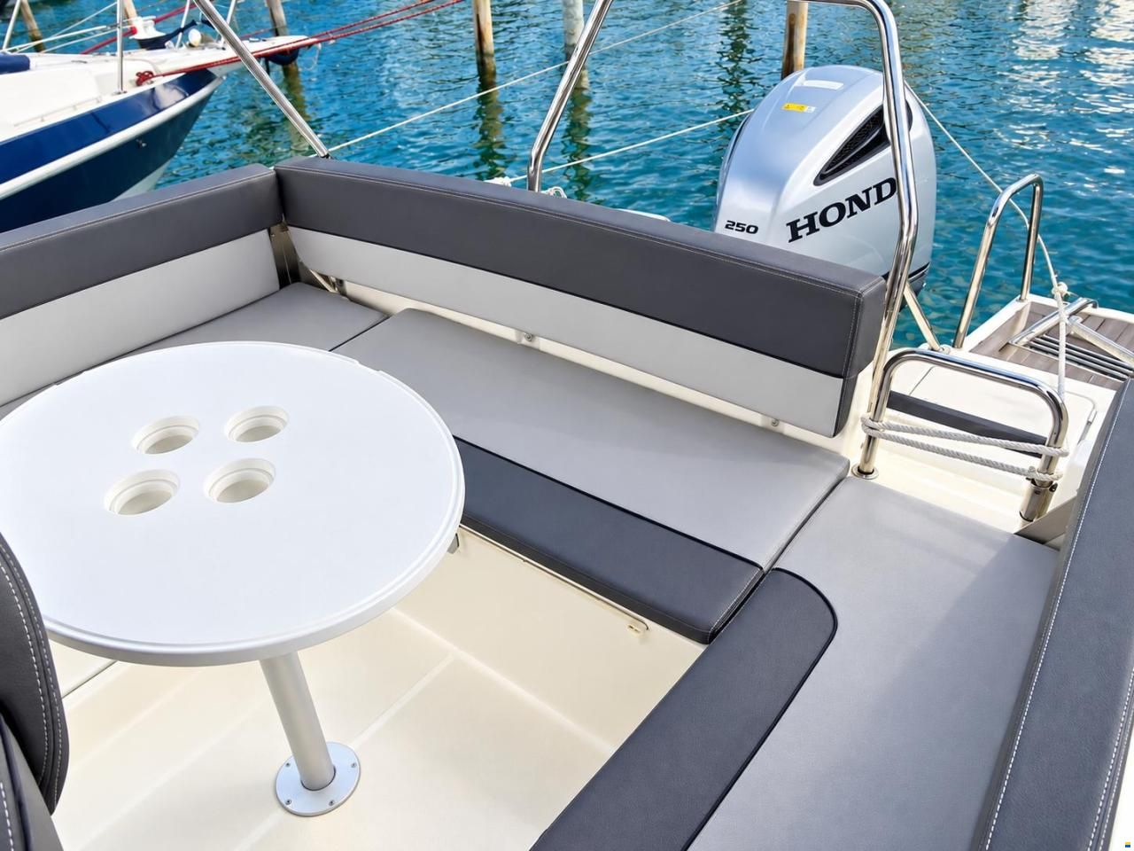 Jeanneau Cap Camarat 7.5 WA Serie 2