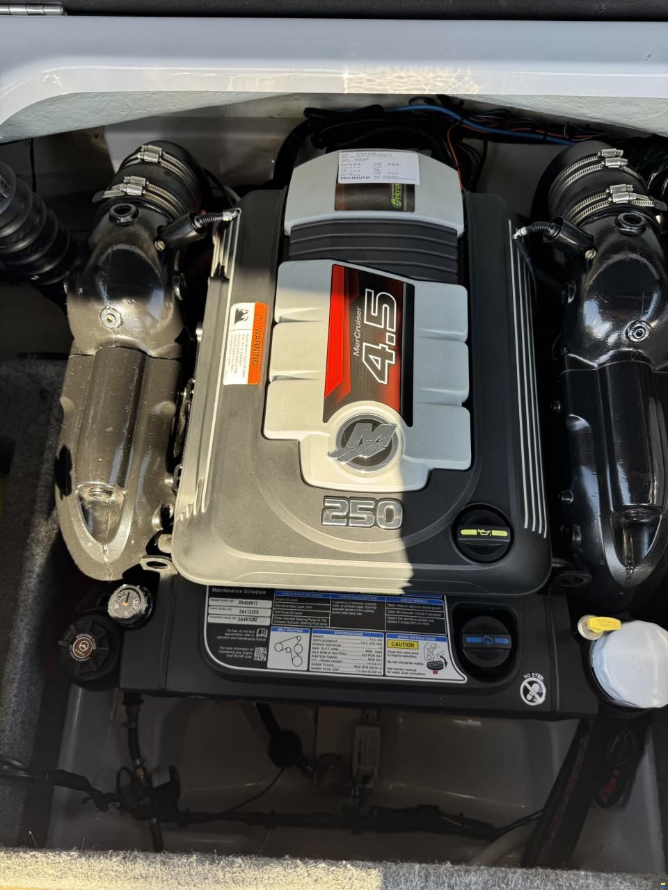 Glastron GT 205