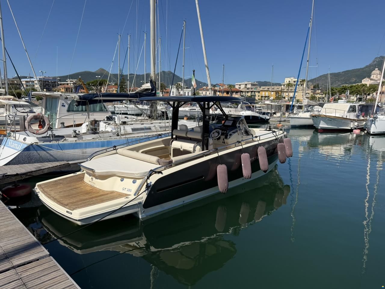 Invictus GT 280