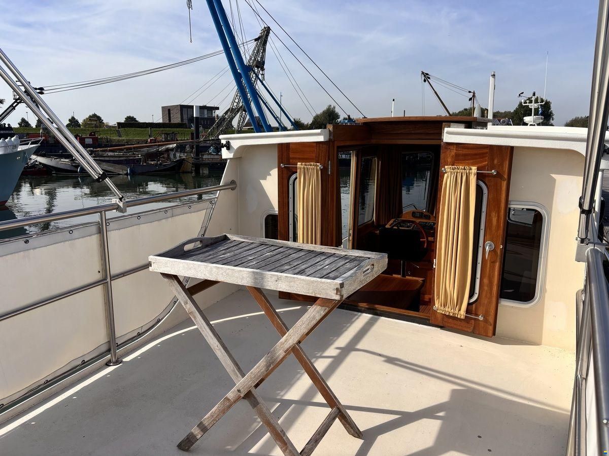 Sleepboot 13.50