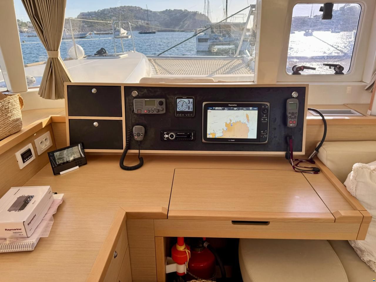 Lagoon 450 F