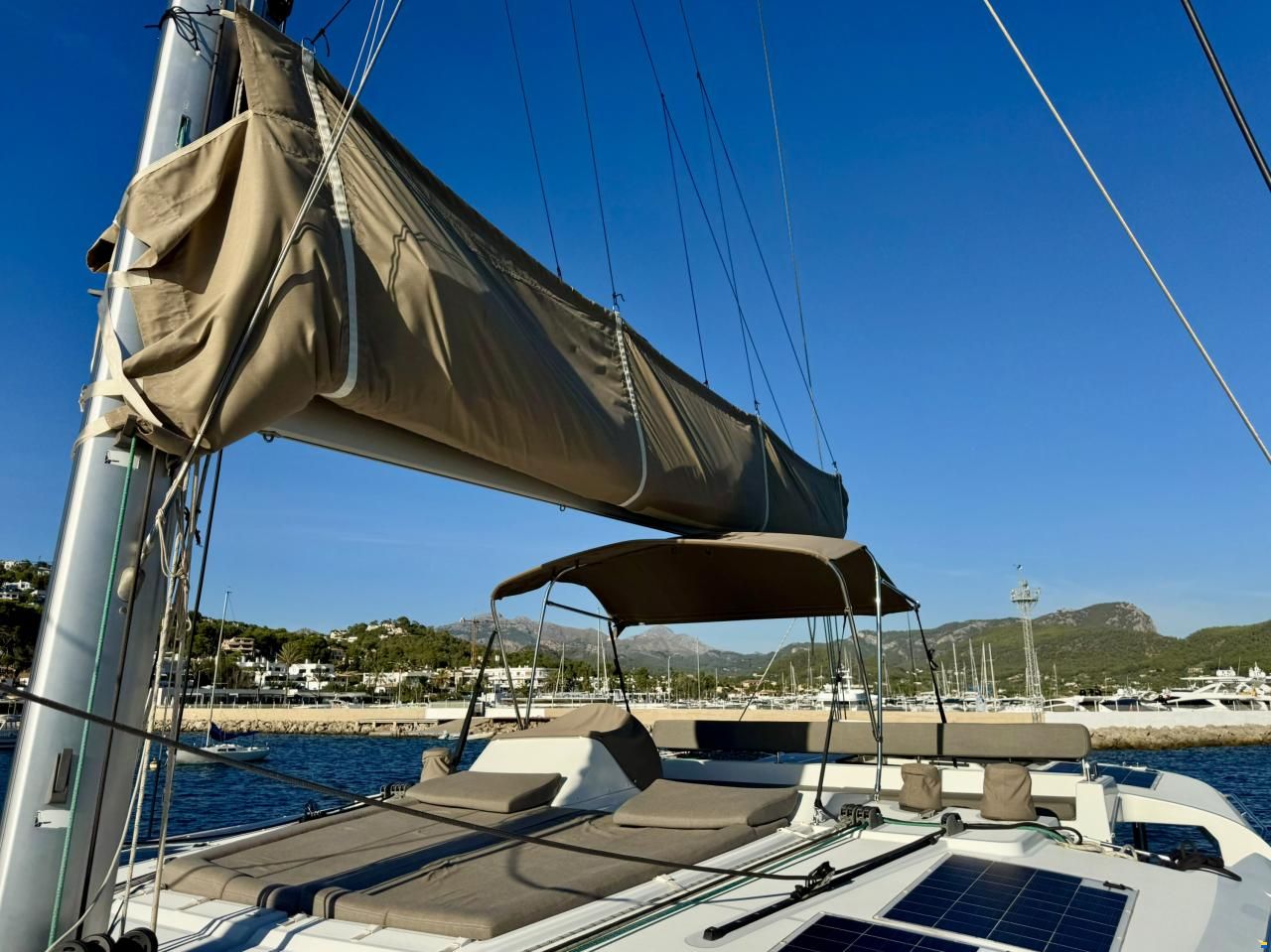 Lagoon 450 F