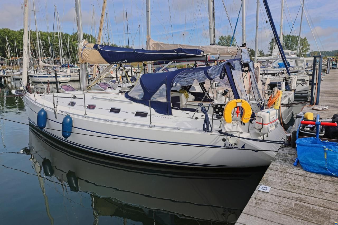 Harmony 38 Vintage