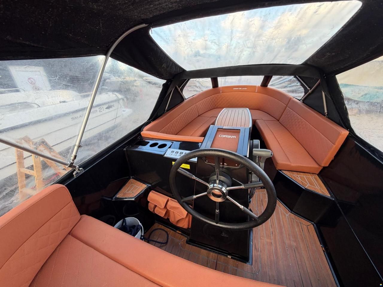 Corsiva 595 Tender