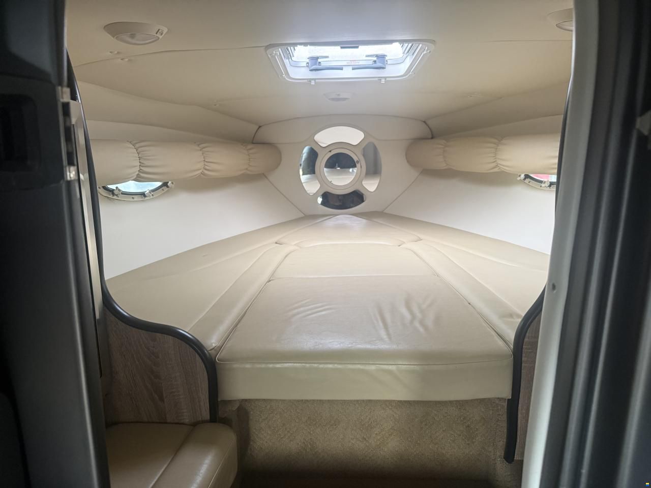 Rinker 262 Captiva