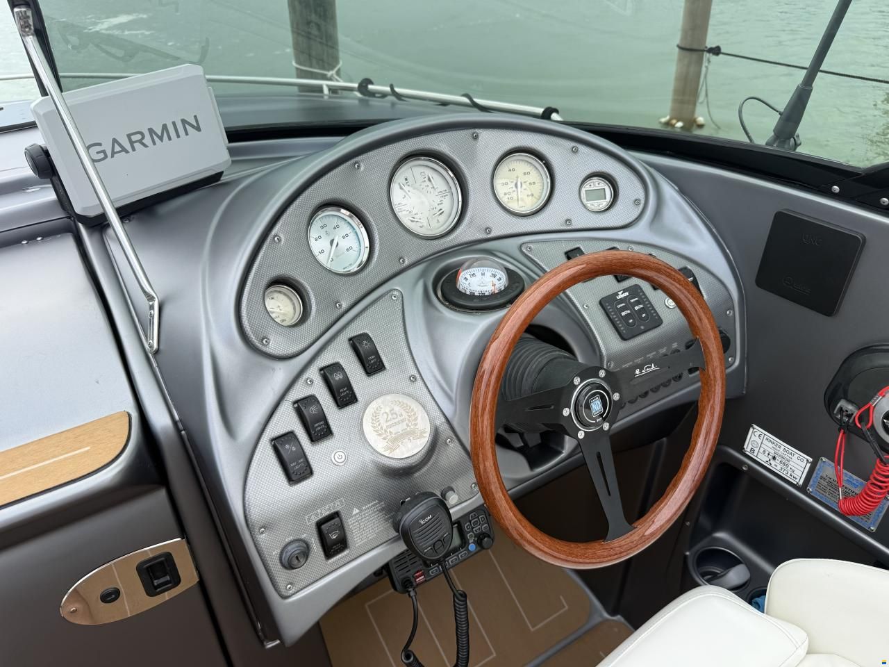 Rinker 262 Captiva