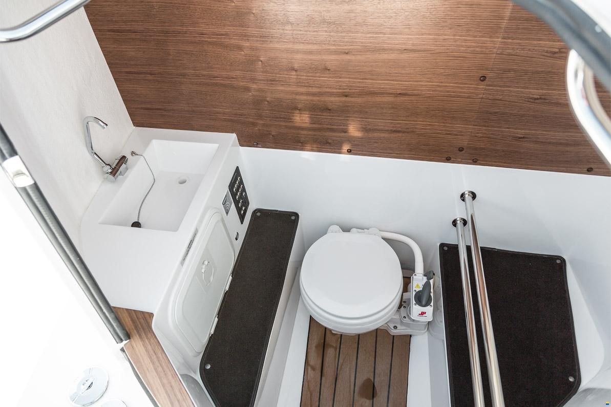 Axopar 28 CABIN