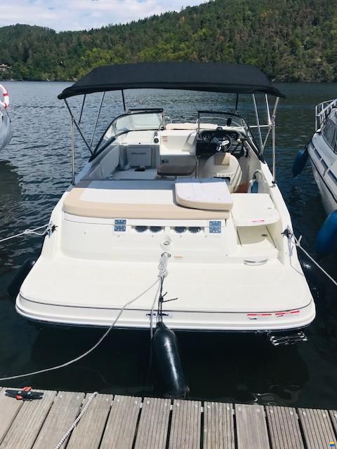Bayliner VR5