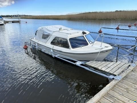 Uttern 560HT