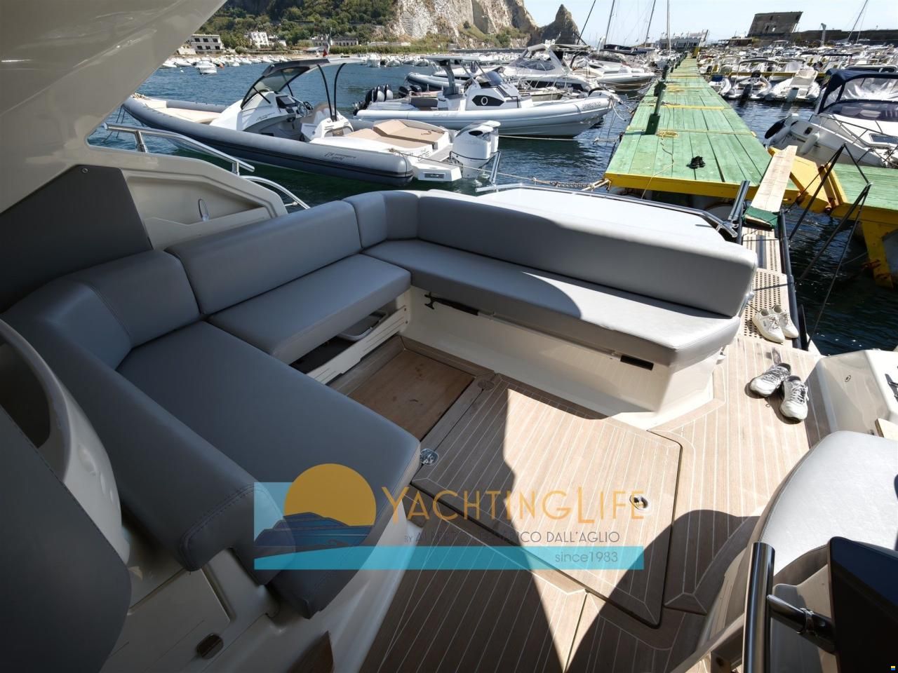 Cranchi M44 HT