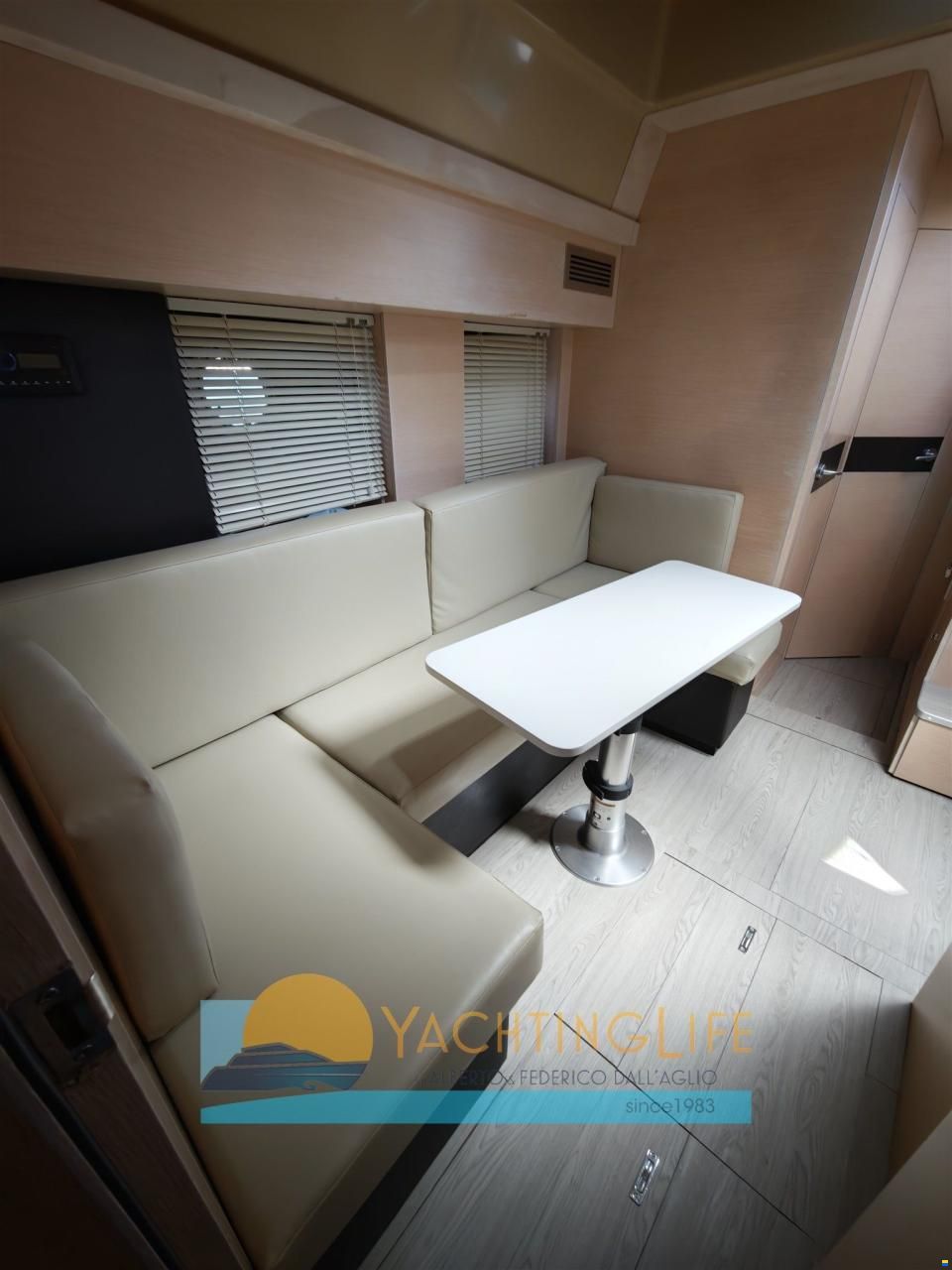 Cranchi M44 HT