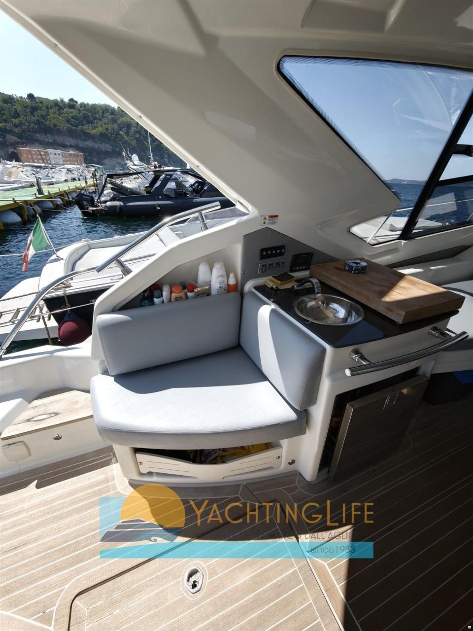 Cranchi M44 HT