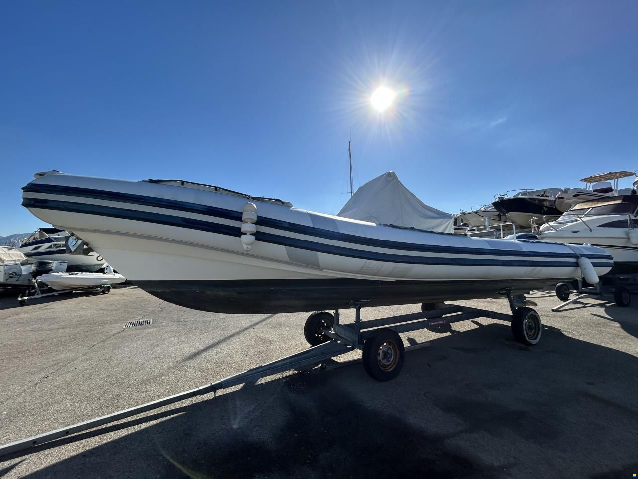 CAB DORADO 8.7 OPEN