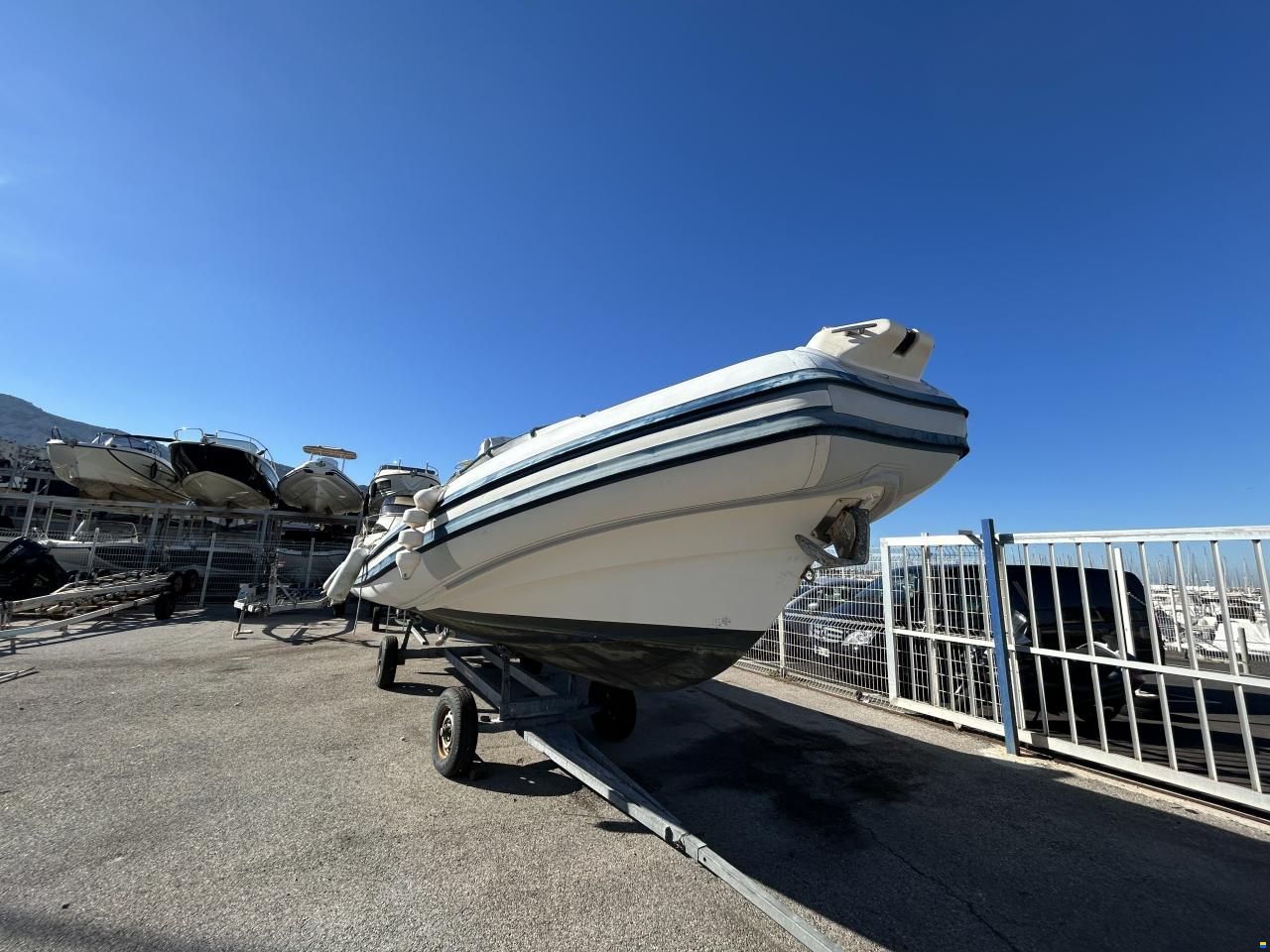 CAB DORADO 8.7 OPEN