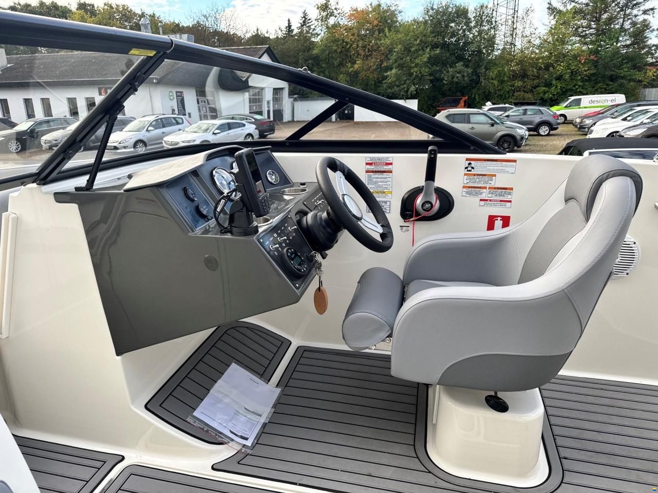 Bayliner VR5 Bowrider med 150 hk Mercury-EFI 3,0L