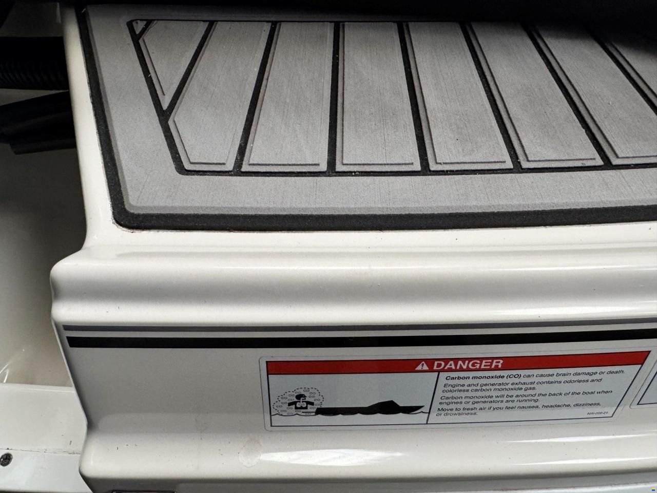 Bayliner VR5 Bowrider med 150 hk Mercury-EFI 3,0L