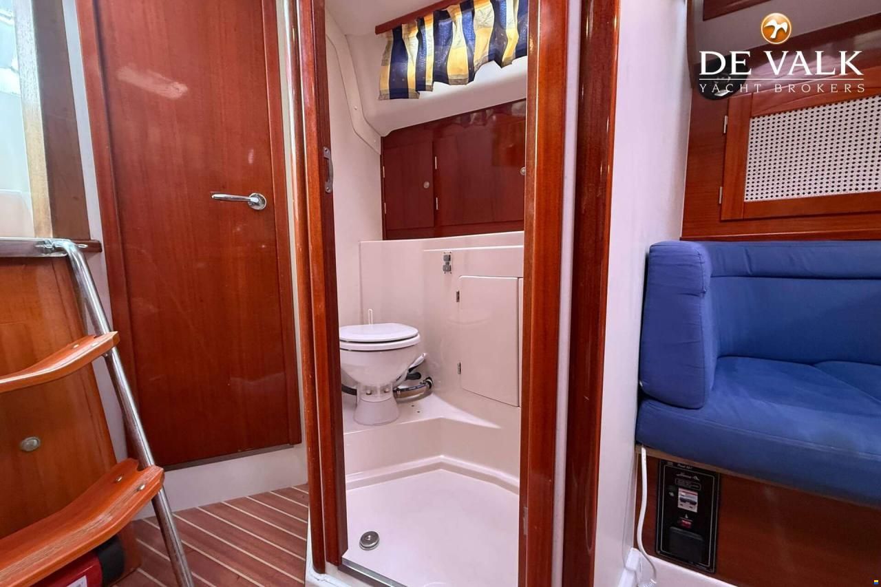 Hanse 371
