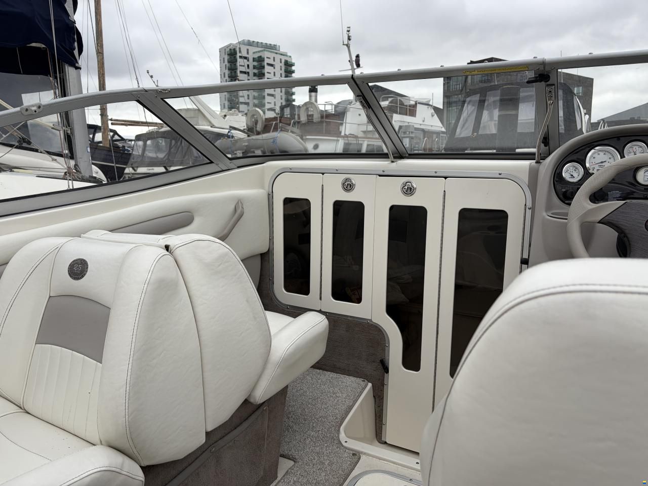 Stingray 200 CS med 4,3 L V6 225 HK Volvo Penta