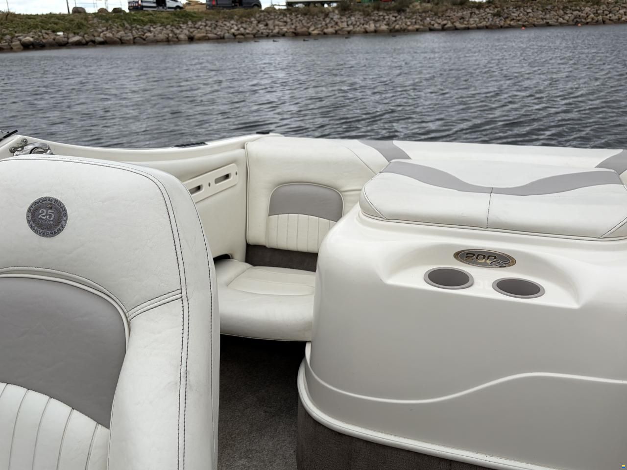 Stingray 200 CS med 4,3 L V6 225 HK Volvo Penta