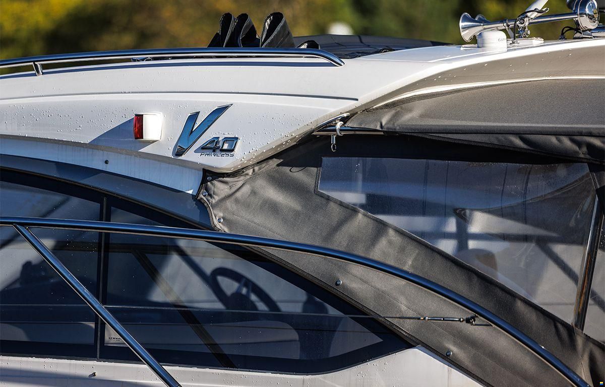 Princess V40