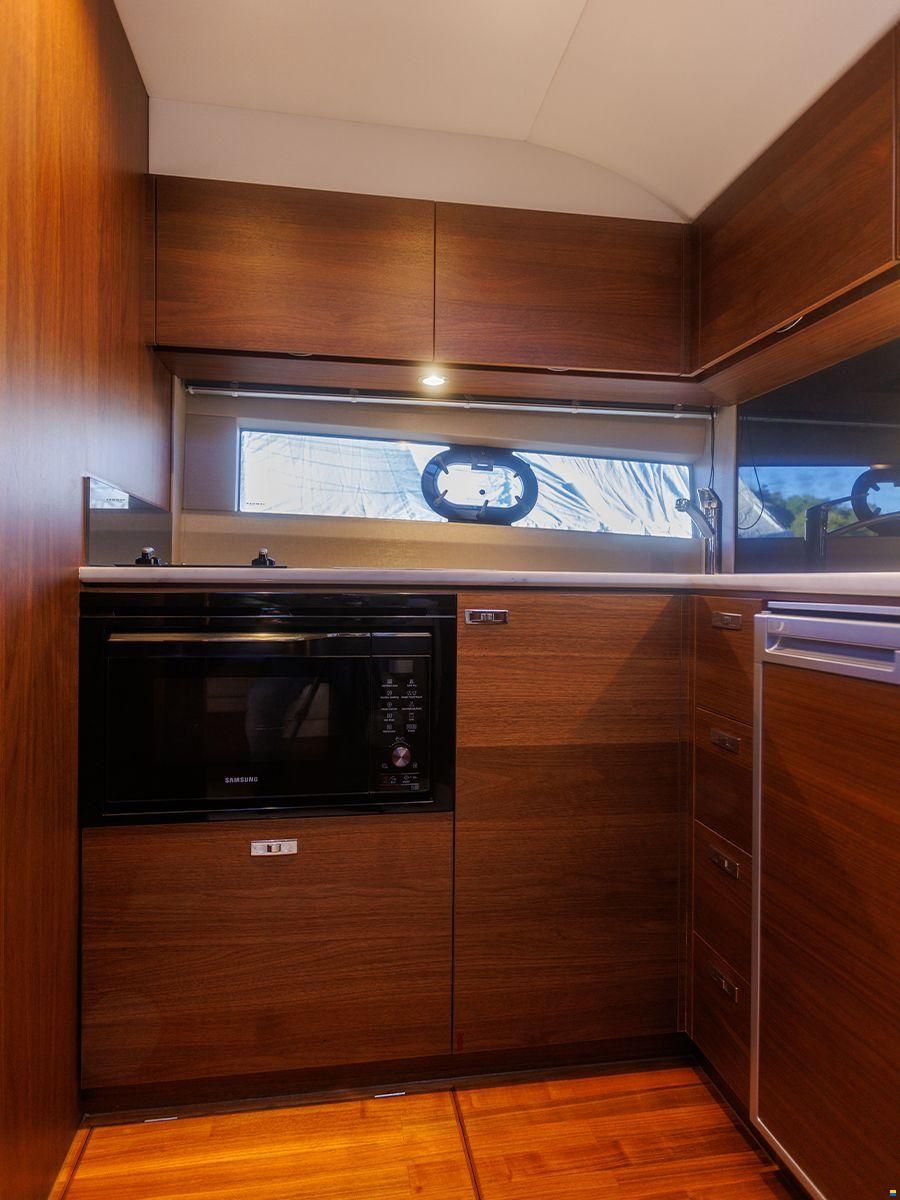 Princess V40
