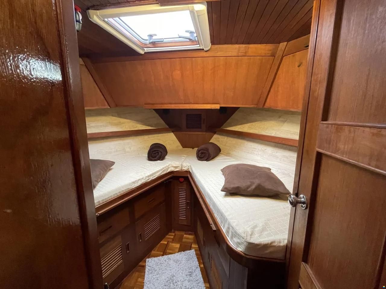 AMS Trawler 40