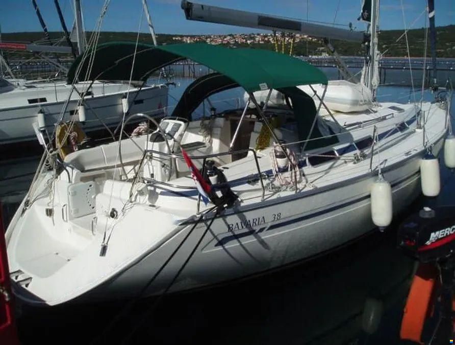 Bavaria Cruiser 38