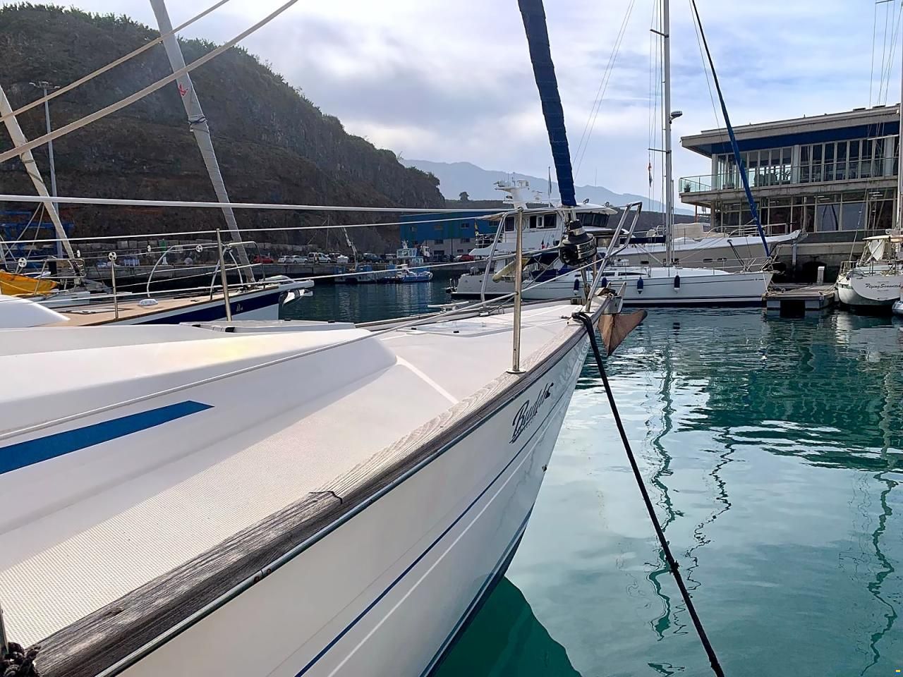 Bavaria 42
