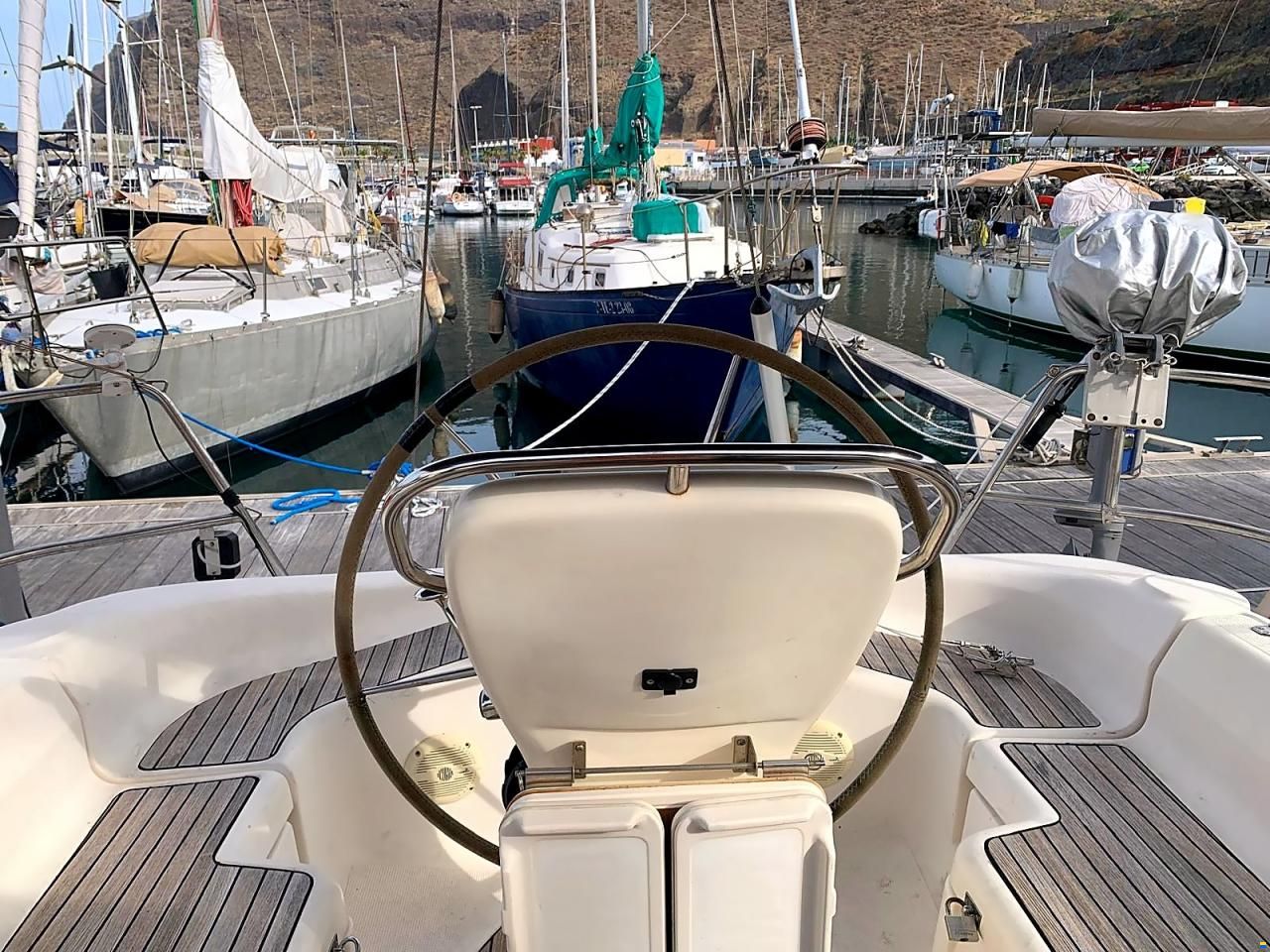 Bavaria 42