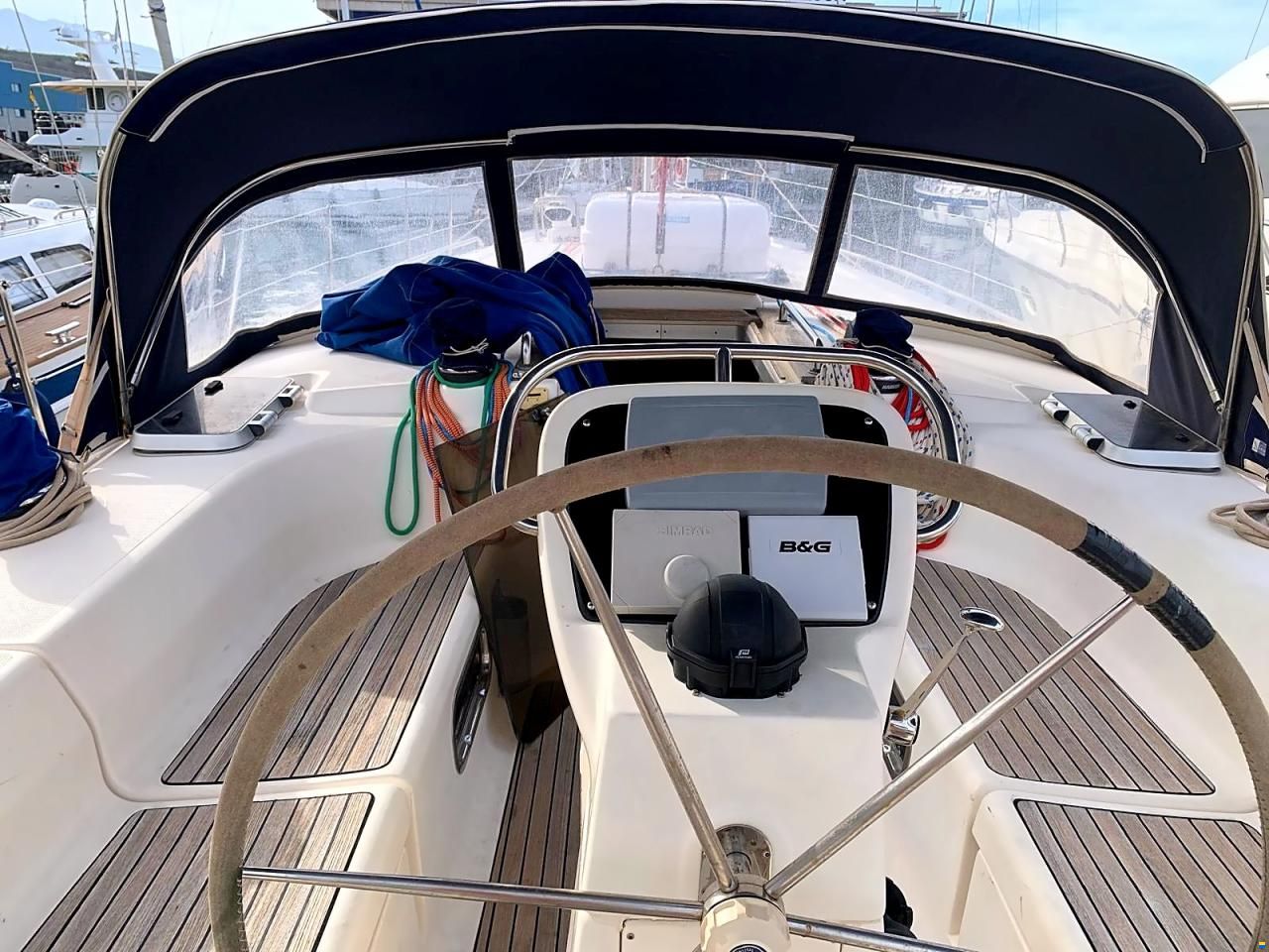Bavaria 42