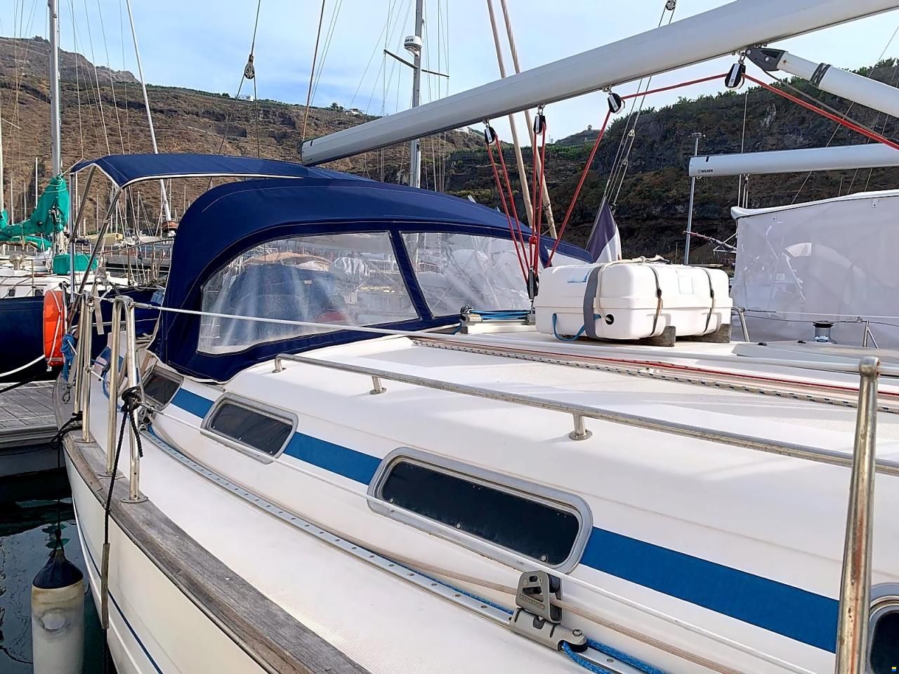 Bavaria 42