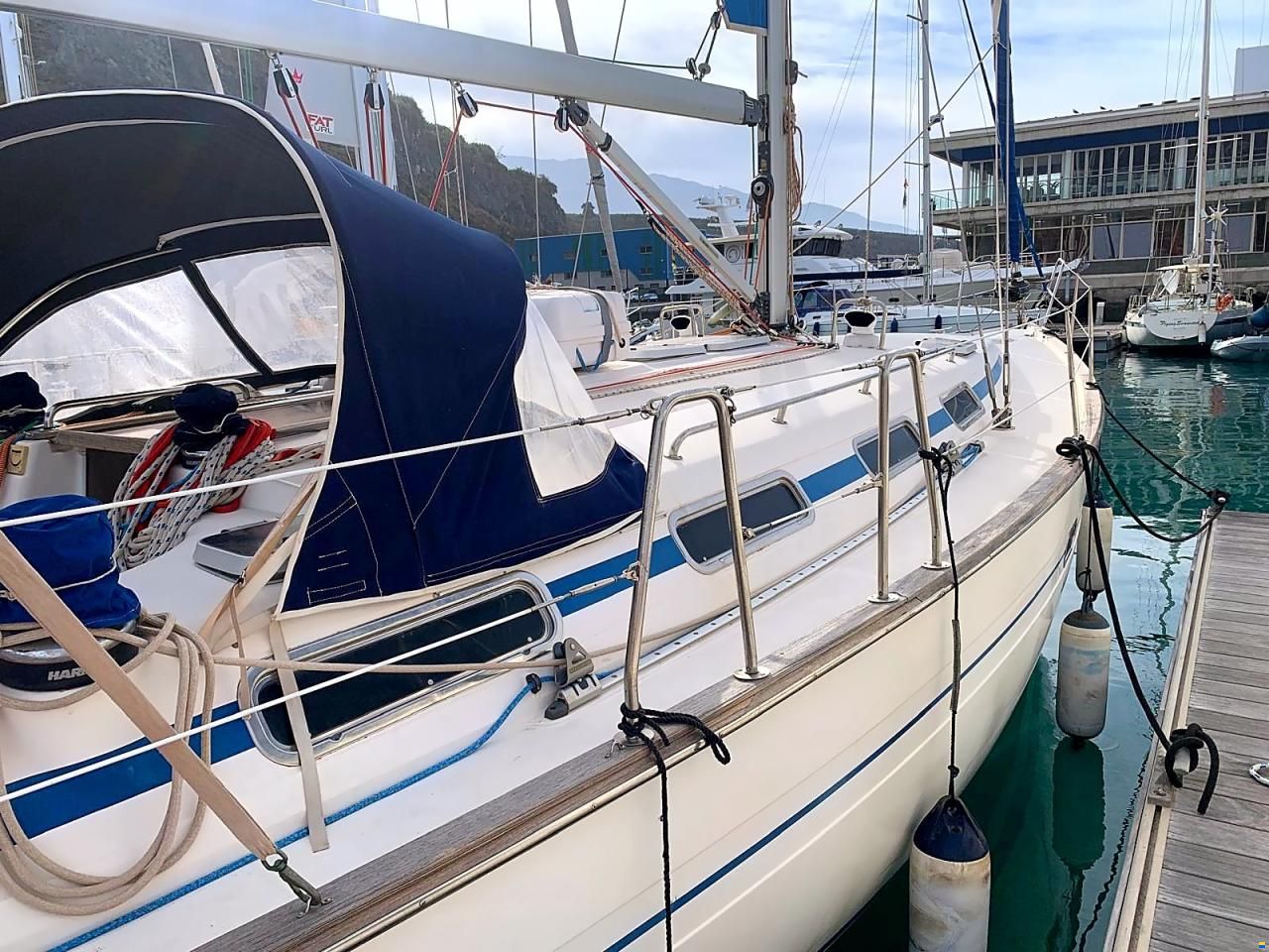 Bavaria 42