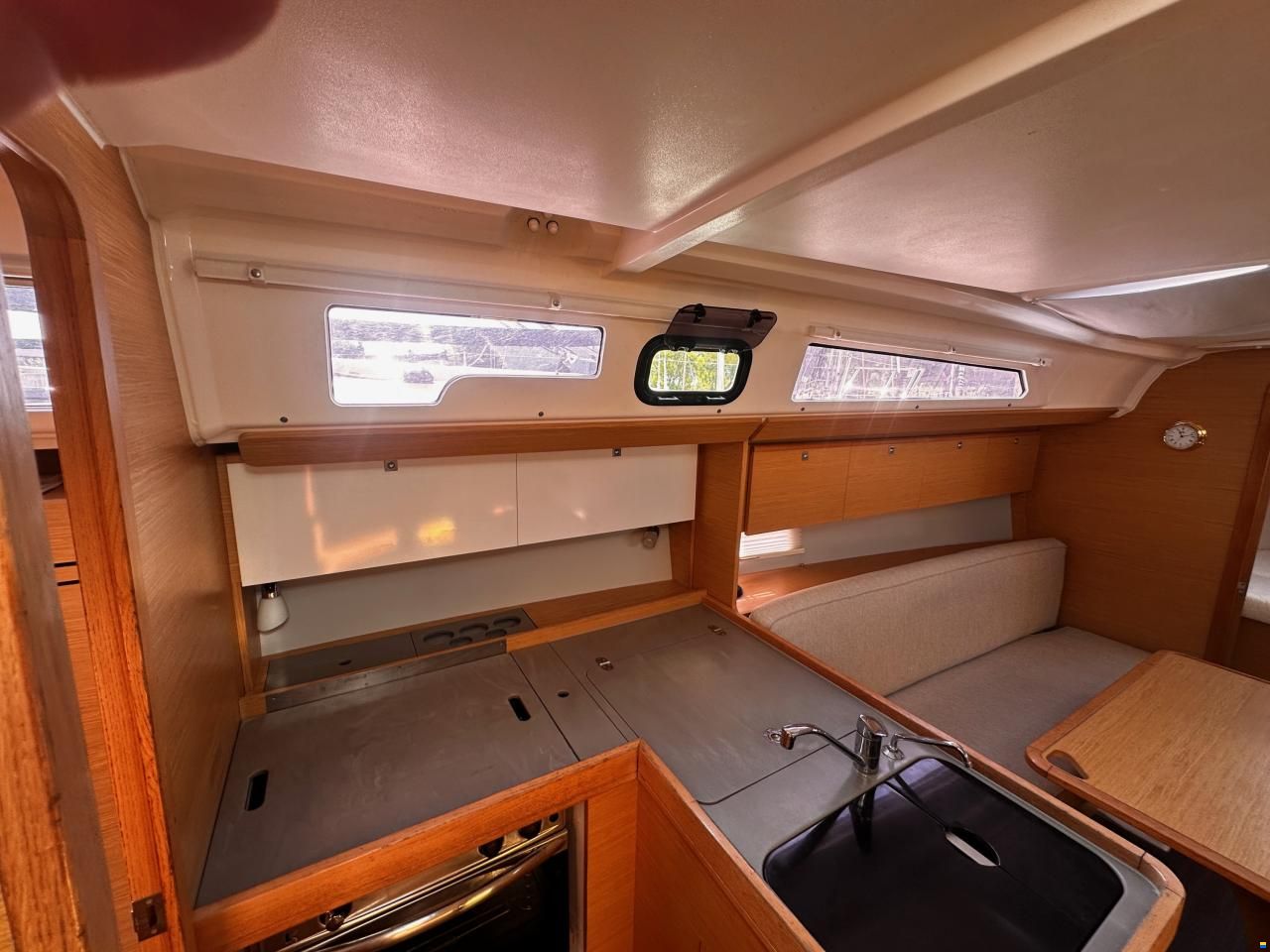 Dufour 360 Grand Large