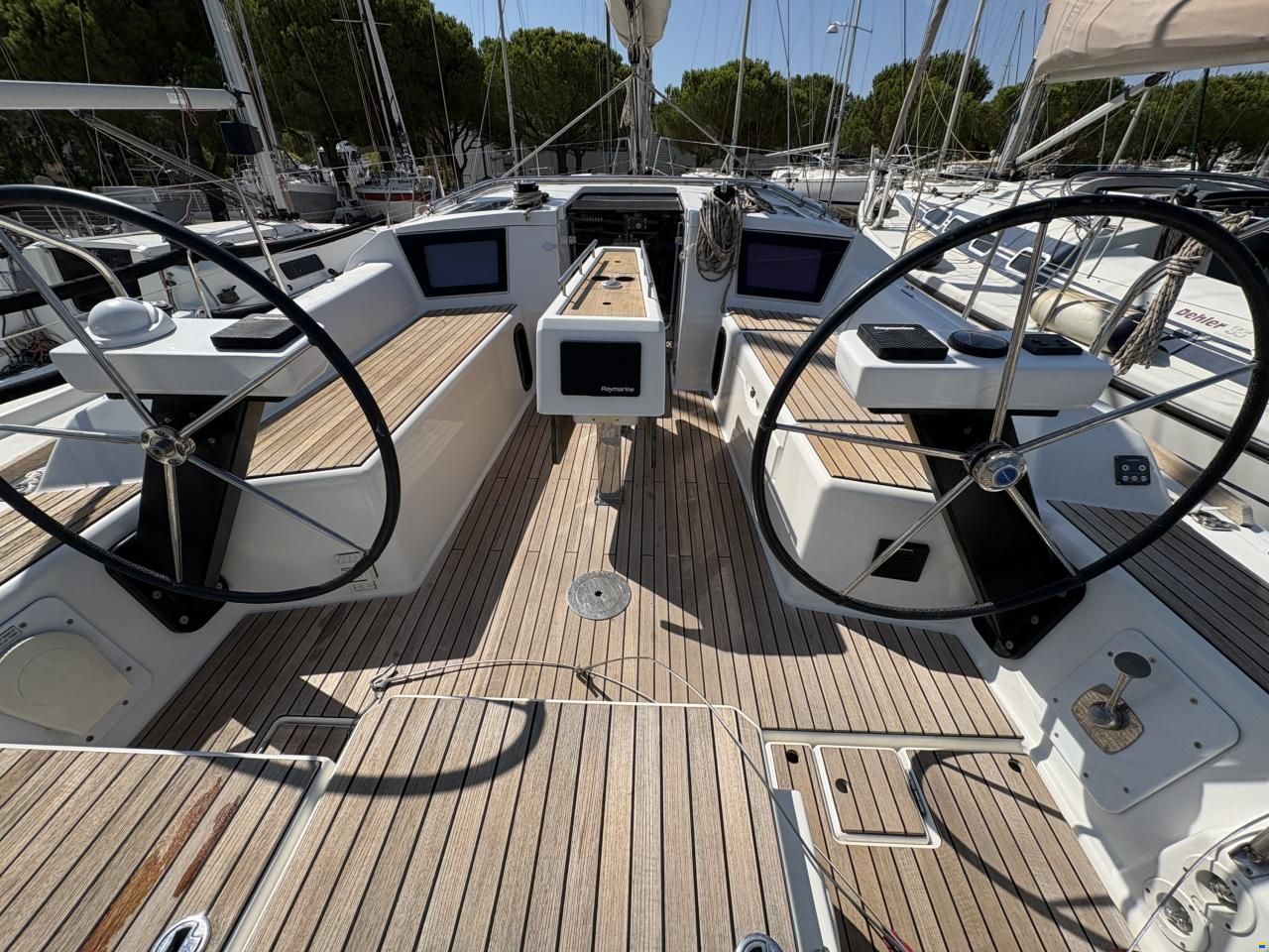 Dufour 360 Grand Large